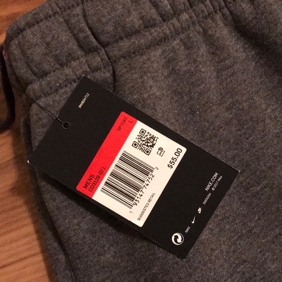 NWT NIKE CARGO SWEATPANTS - Picture 2 of 7